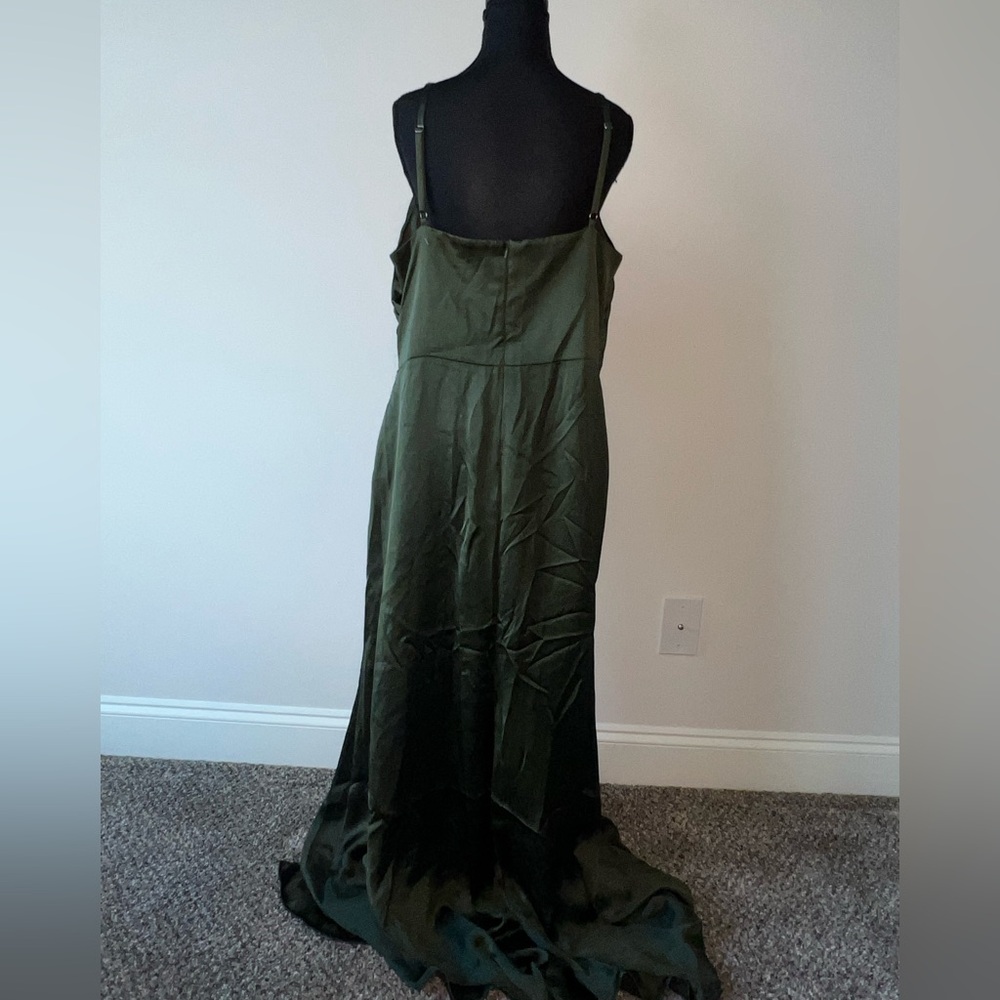 Rory Revelry Bridesmaid Formal Dress Deep Olive Size 18 - Picture 4 of 6
